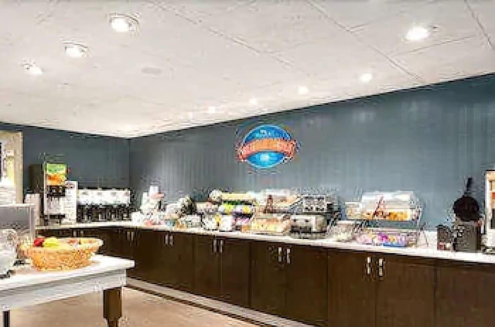 Baymont Inn & Suites Florence Exterior foto